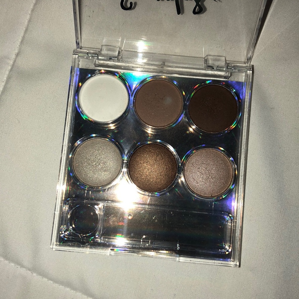 Eyeshadow Palette